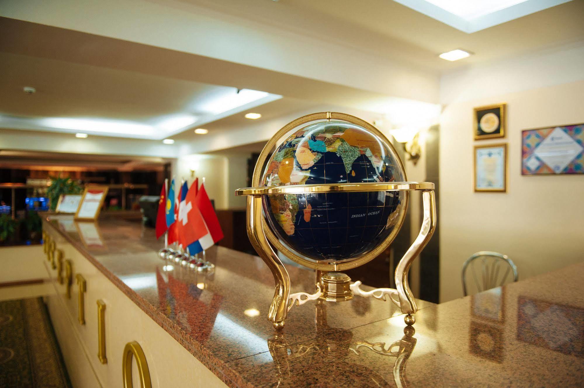 Dostyk Hotel Shymkent Exterior foto